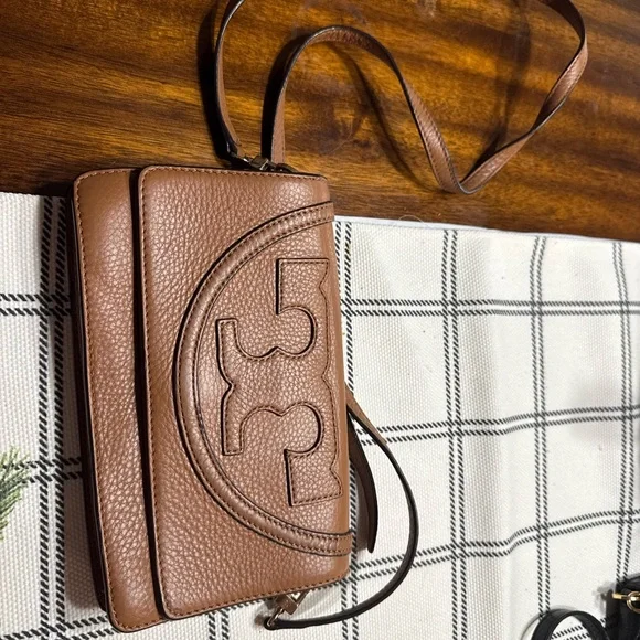 Tory Burch Tan Leather Crossbody Bag - Picture 1 of 6